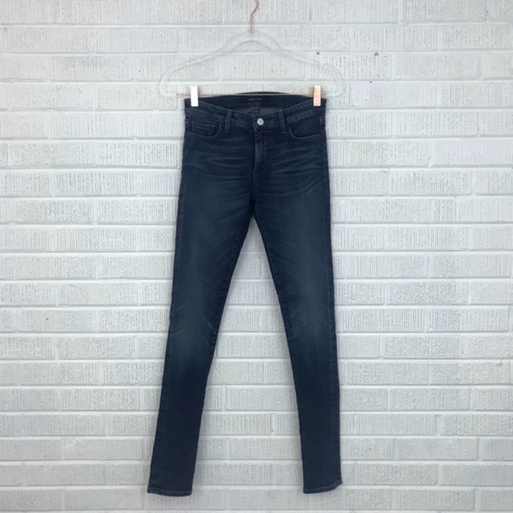 J Brand Super Skinny Jeans Medium Wash | Size 26